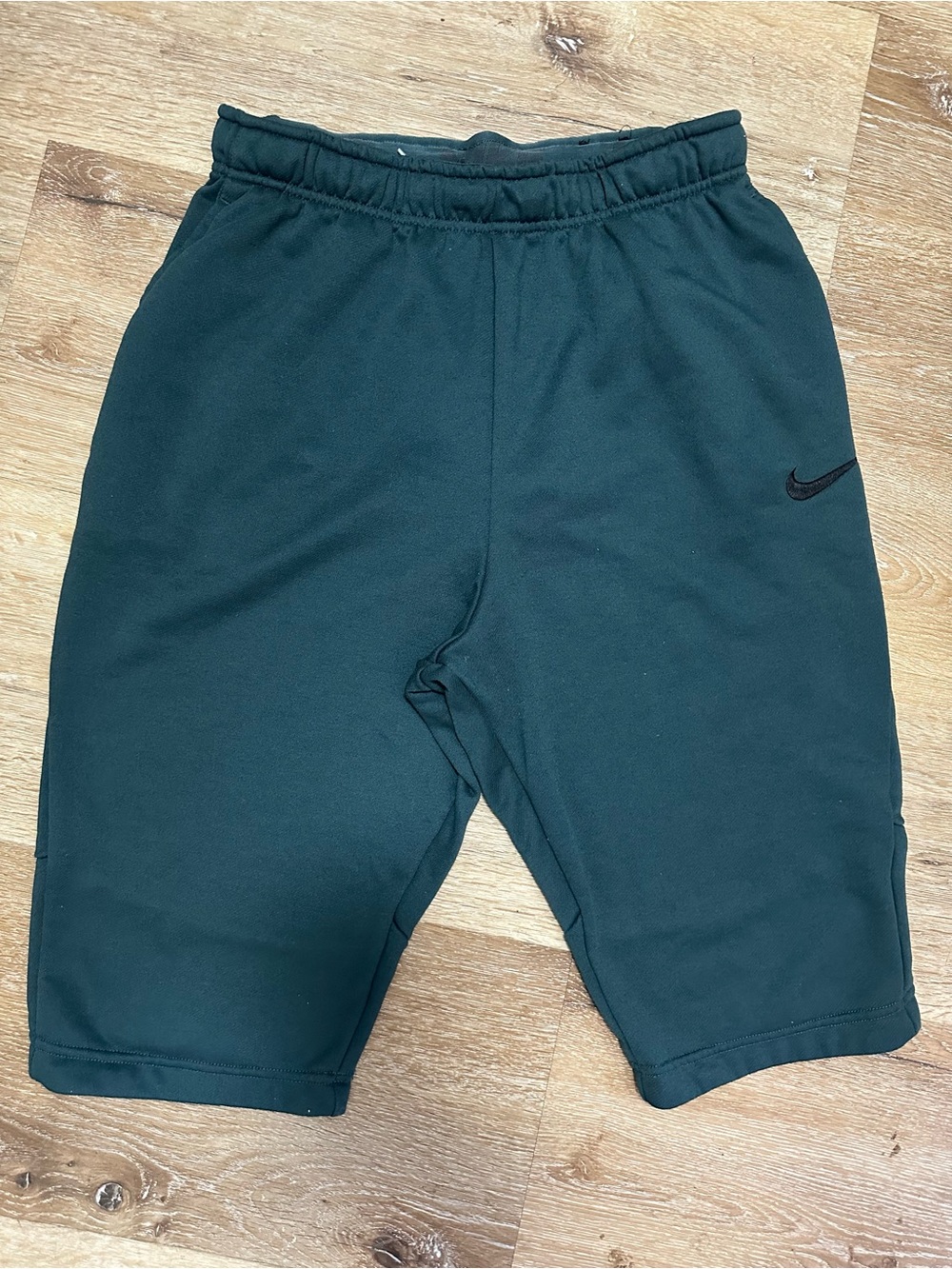 Nike Men's Therma-FIT tapered shorts